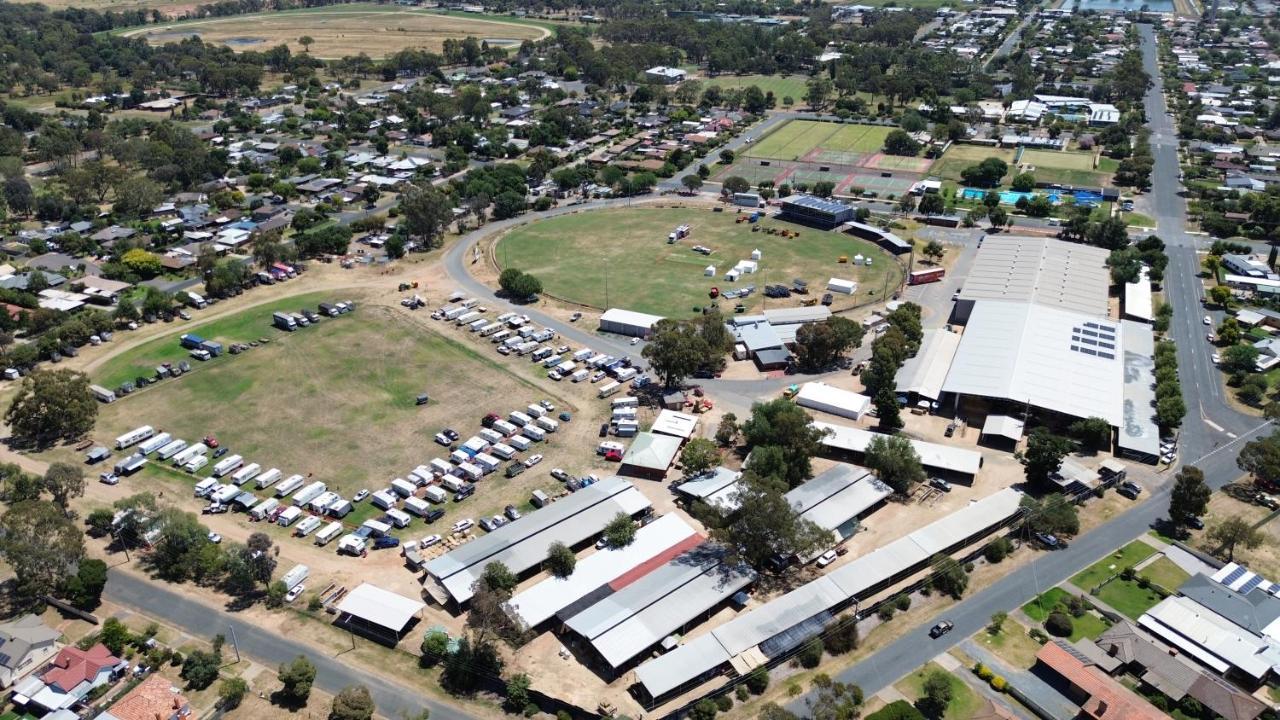 Tatura Country Motel Dış mekan fotoğraf