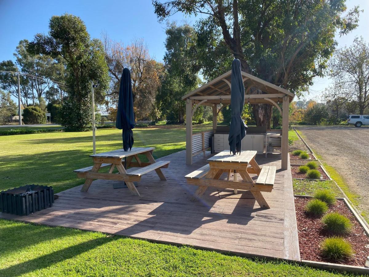Tatura Country Motel Dış mekan fotoğraf