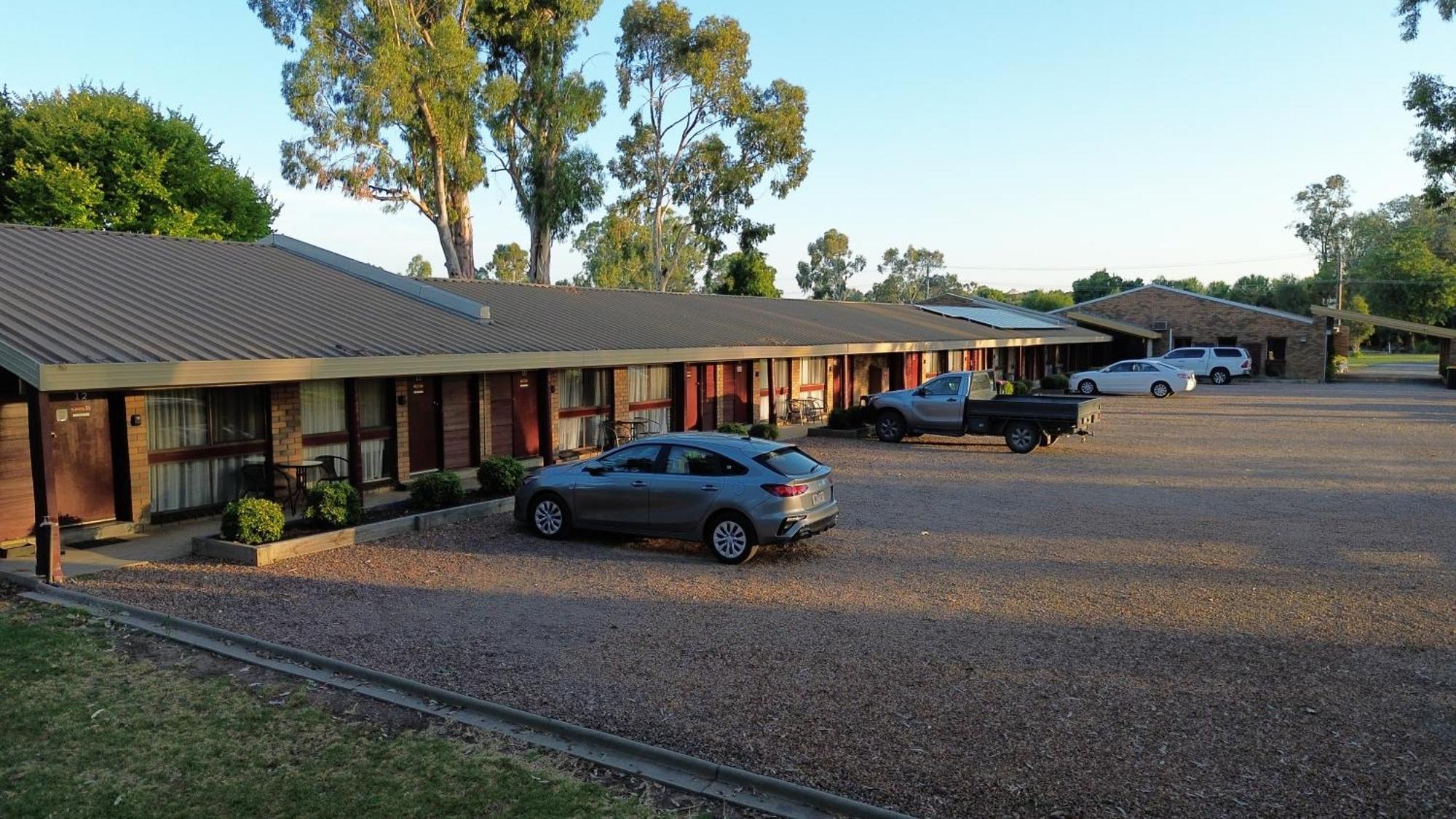 Tatura Country Motel Dış mekan fotoğraf